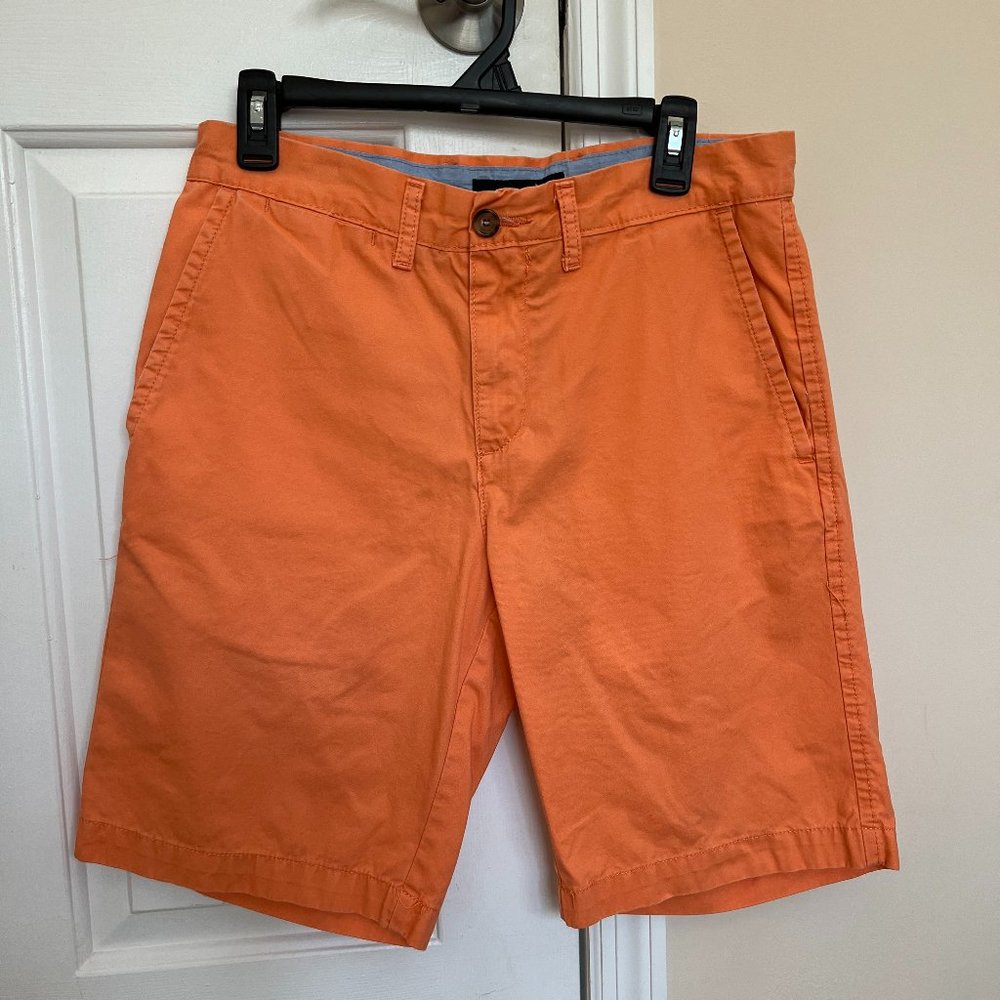 Tommy Hilfiger Relaxed Fit Shorts - Size 30 - Orange